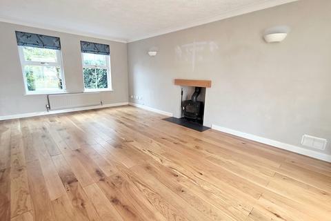 4 bedroom detached house for sale, Jones Close, Brackley