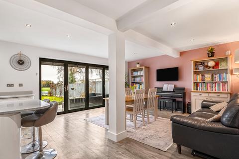 4 bedroom detached house for sale, Birmingham Road, Shenstone.