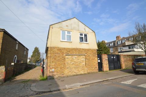 Burrage Place, Woolwich, SE18