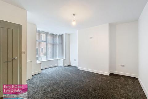 2 bedroom end of terrace house to rent, Gillibrand Walks, Chorley
