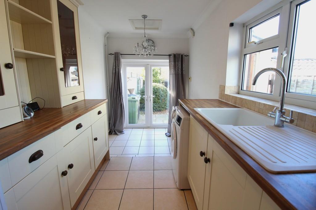 Kitchen 2