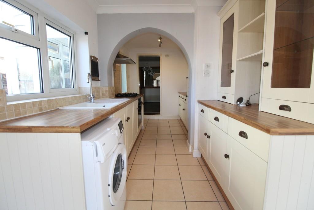 Kitchen 3