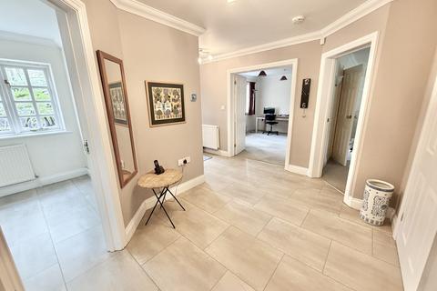 5 bedroom detached house for sale, Lake Road, Camberley GU16
