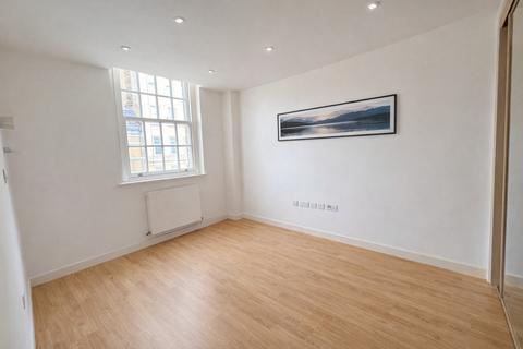 2 bedroom flat to rent, Gray's Inn Road, London WC1X
