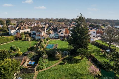 6 bedroom detached house for sale, The Chine, Grange Park, N21
