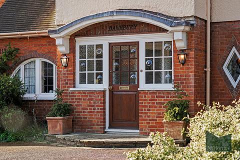 undefined, The Chine, Grange Park, N21
