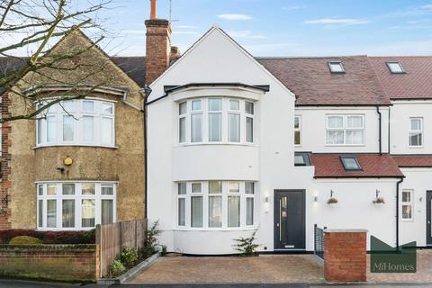 5 bedroom terraced house for sale, Netherlands Road, New Barnet