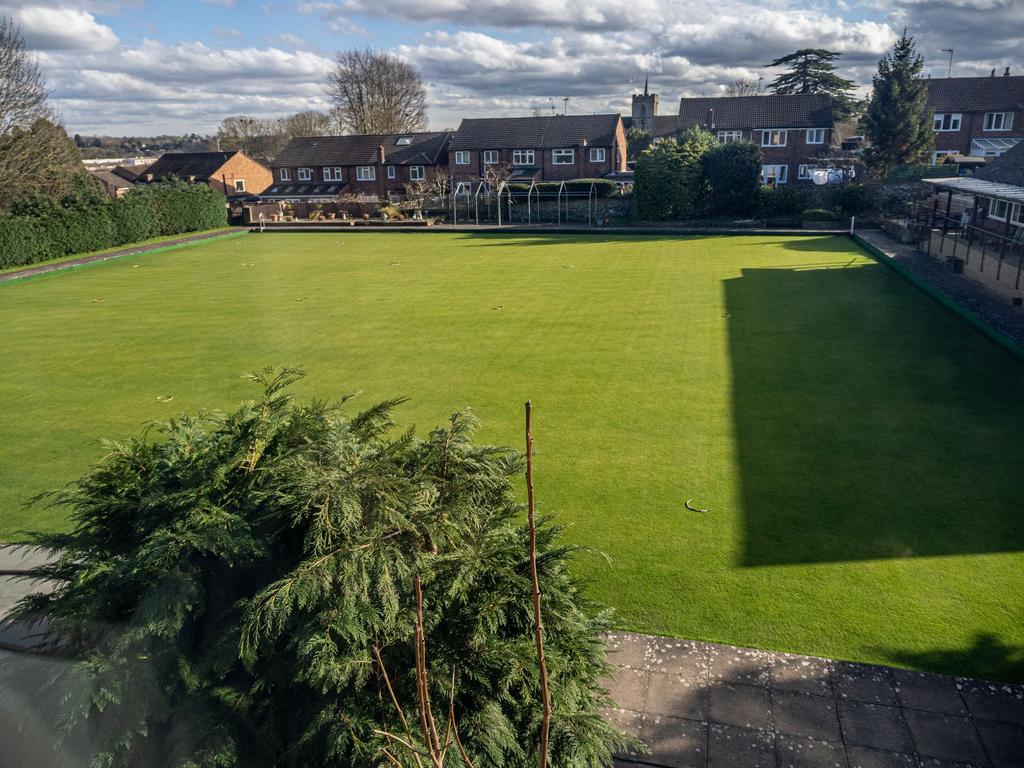 Saracens Mews