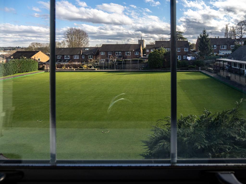 Saracens Mews