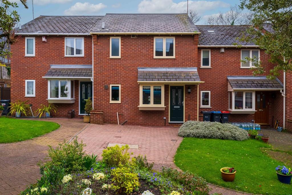 Garden Court, Canal Street, Chester, CH1 4 HA