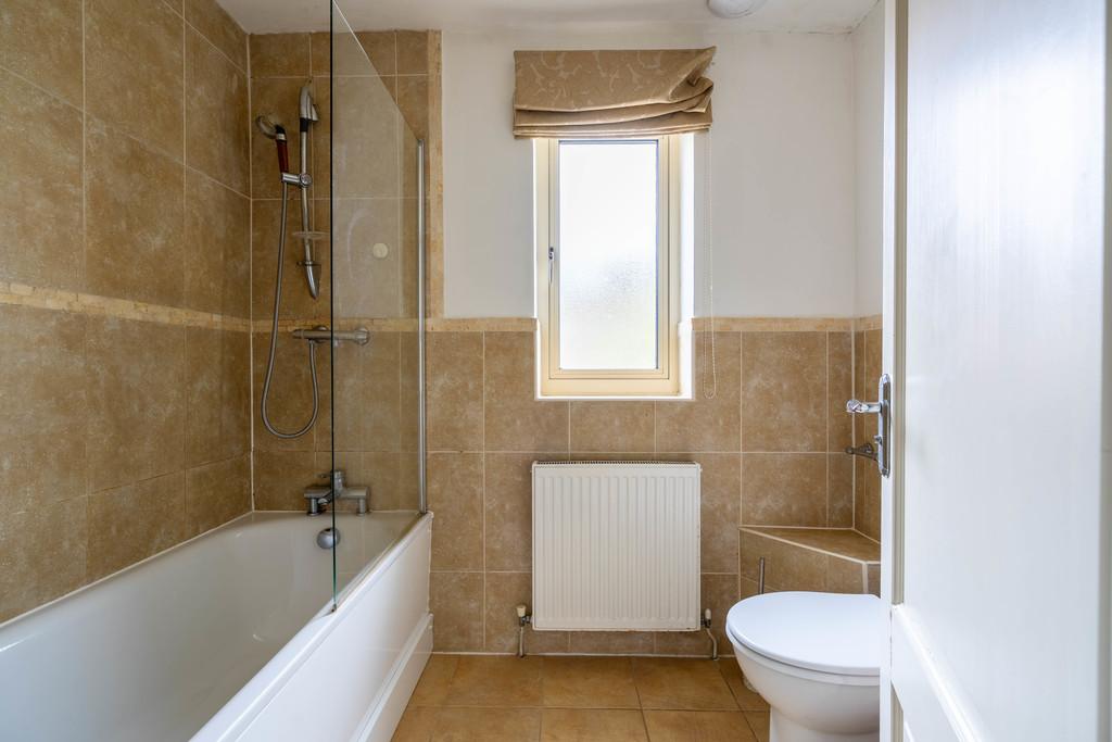 Garden Court, Canal Street, Chester, CH1 4 HA
