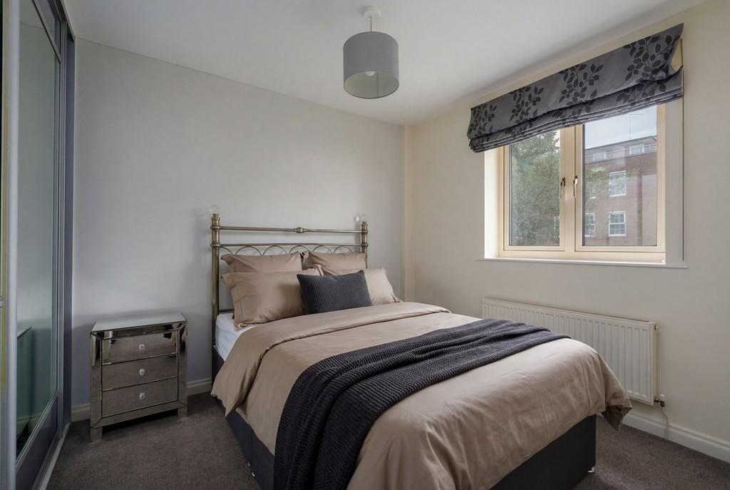 Garden Court, Canal Street, Chester, CH1 4 HA