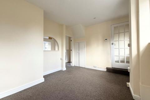 3 bedroom terraced house to rent, Goscote Close, Walsall