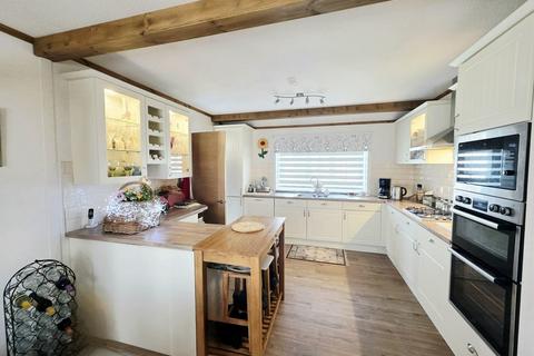 2 bedroom park home for sale, Cheltenham Road, Ashton-under-Hill