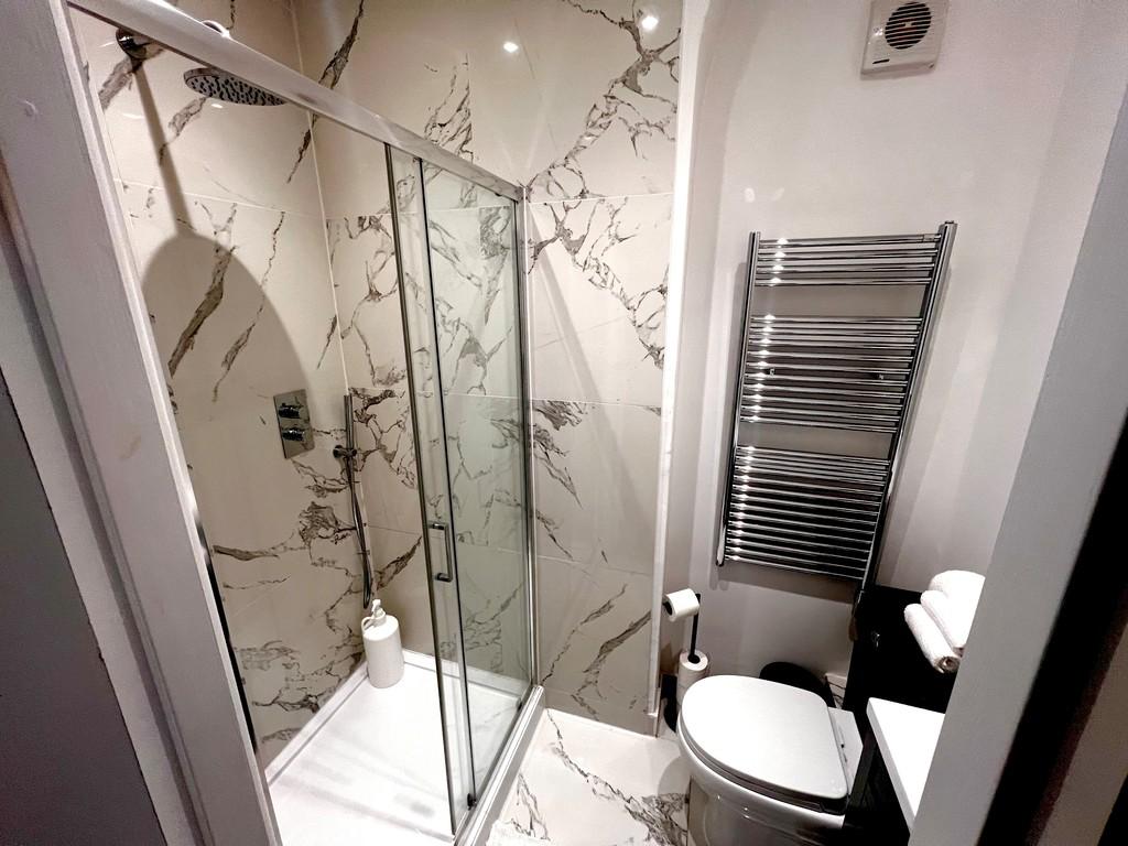 Ensuite x3