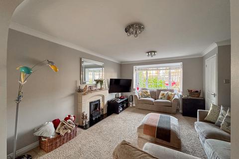 4 bedroom detached house for sale, Cornford Way, Lawford, Manningtree