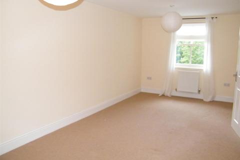 2 bedroom apartment to rent, St. Annes Drive, Bishop Auckland, DL13