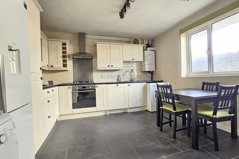 undefined, Invicta Road, Dartford, DA2