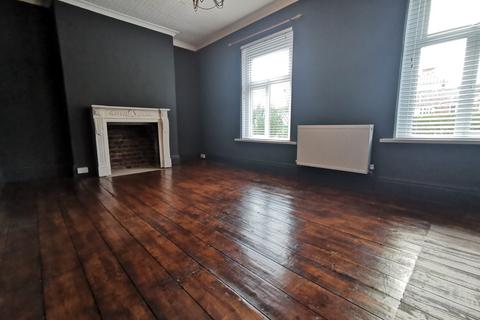 3 bedroom terraced house to rent, Swansea SA2