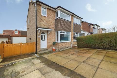 undefined, Spring Valley Close, Leeds LS13