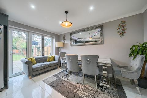 undefined, Balmoral Drive, Surrey GU22