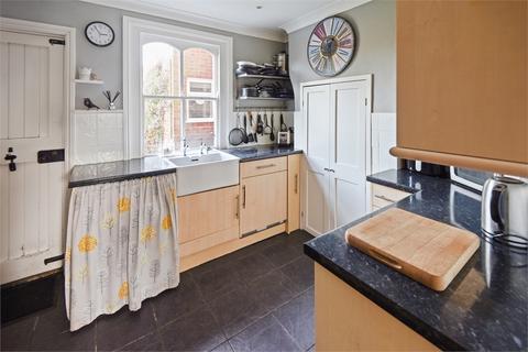 3 bedroom cottage for sale, Quainton Road, Waddesdon, Buckinghamshire.