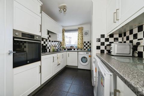 2 bedroom ground floor flat for sale, Roberts Road, Southampton