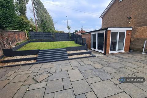 undefined, Highlands, Oldham, OL2