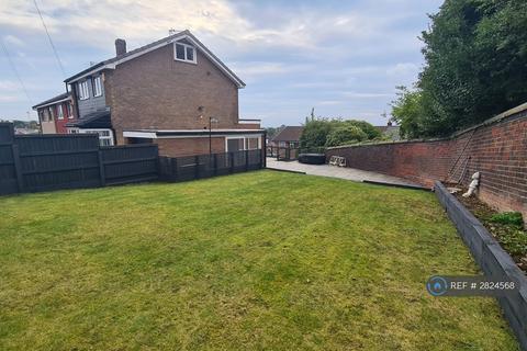 undefined, Highlands, Oldham, OL2