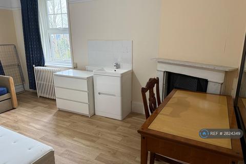 undefined, Epsom Road, Epsom, KT17