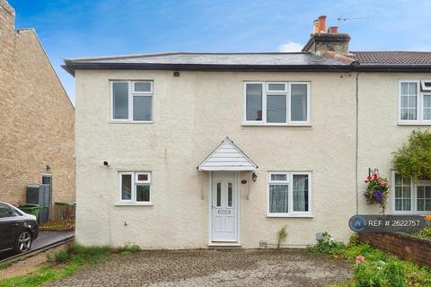 undefined, Middle Lane, Epsom, KT17