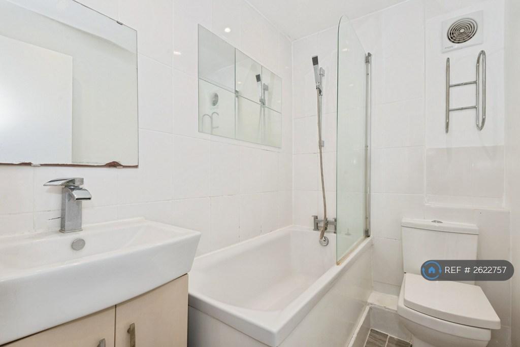 Ensuite Bathroom