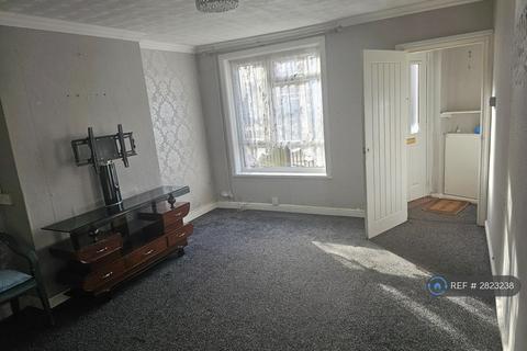 3 bedroom terraced house to rent, Cosby Road, Nottingham, NG2