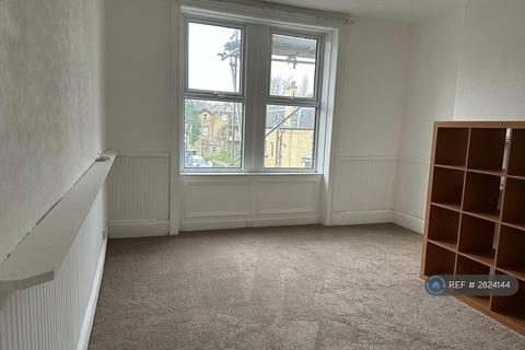 5 bedroom terraced house to rent, Park View Road, Bradford, BD9