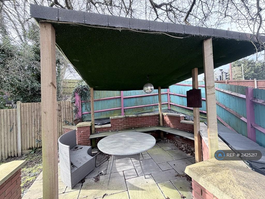 Garden Entertaining Area