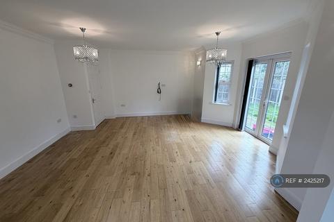 4 bedroom detached house to rent, Bittacy Rise, London, NW7