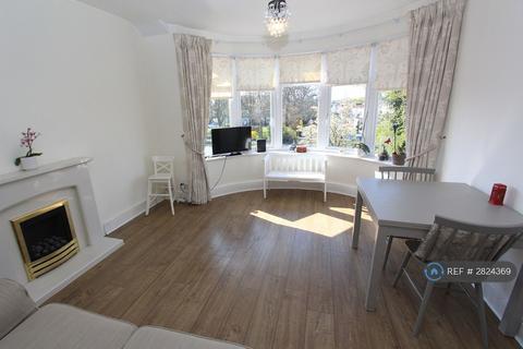 Hale Lane, London, NW7