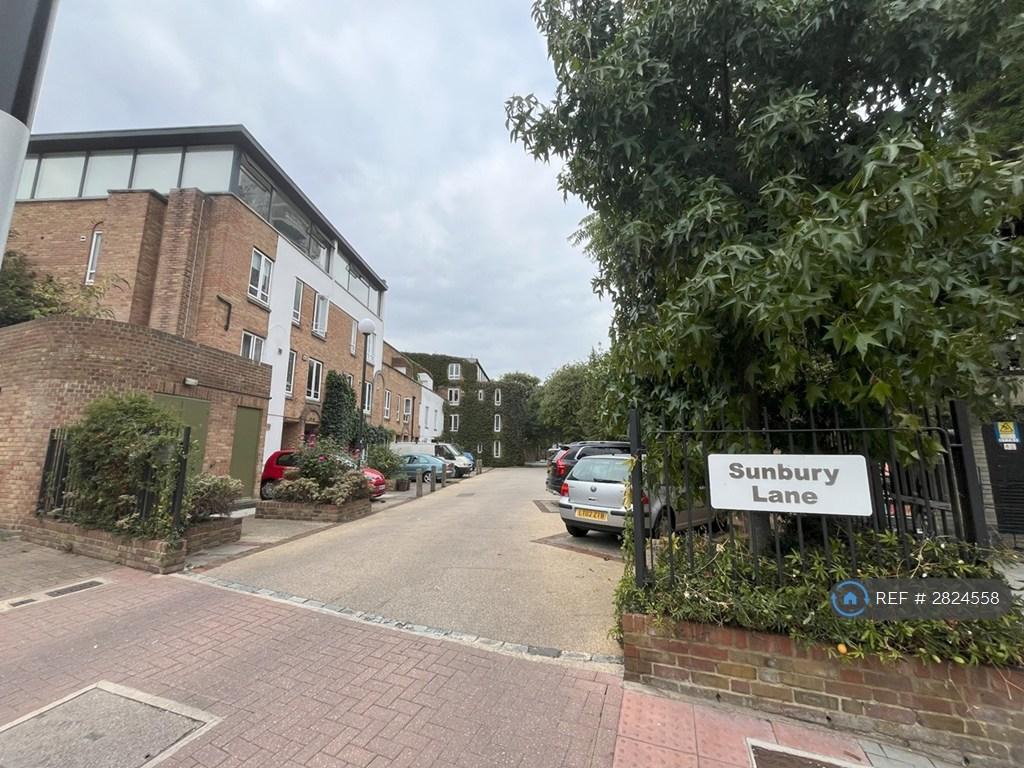 Pedestrianised Road