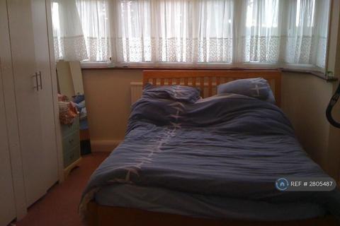 undefined, Hampden Way, London, N14