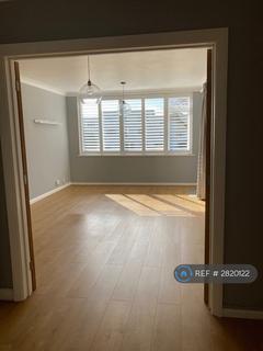 2 bedroom flat to rent, Belle Vue Road, Southbourne, BH6