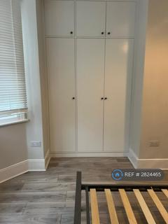 undefined, Selsdon Road, South Croydon, CR2