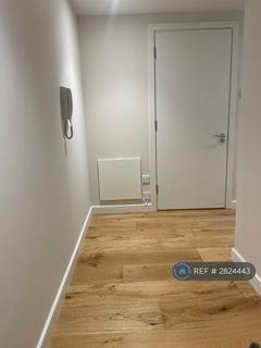 1 bedroom flat to rent, Upper Richmond Road, London, SW15