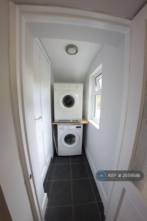 Separate Utility Room