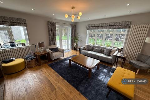 4 bedroom semi-detached house to rent, Bawtree Close, Sutton, SM2