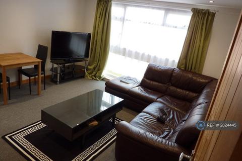 1 bedroom flat to rent, Rushford Court, Manchester, M19