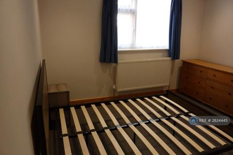 1 bedroom flat to rent, Rushford Court, Manchester, M19
