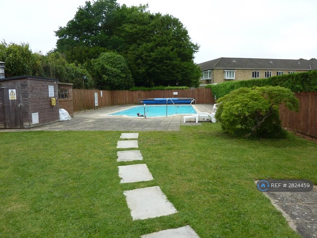 Heated Swimming Pool