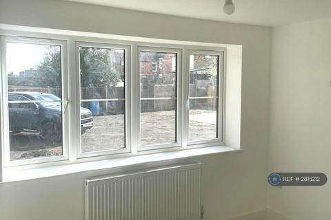 undefined, Ash Road, Aldershot, GU12