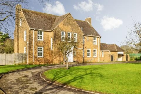 undefined, Trenchard Square, Scampton, Lincoln
