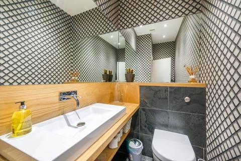 3 bedroom flat for sale, Westbourne Terrace, Paddington, London, W2